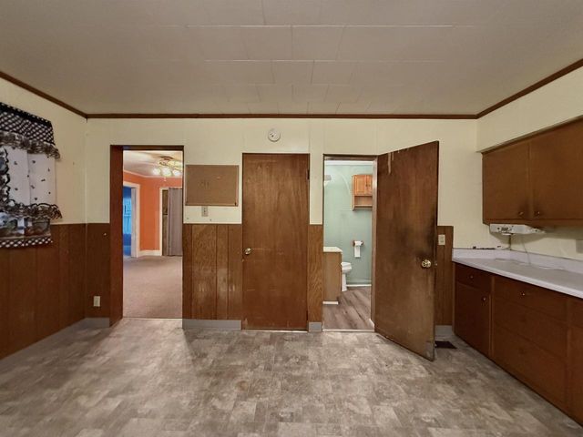 325 N WISCONSIN STREET, Berlin, WI 54923