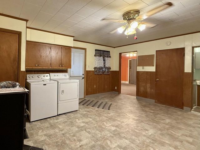 325 N WISCONSIN STREET, Berlin, WI 54923