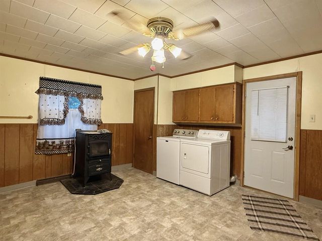 325 N WISCONSIN STREET, Berlin, WI 54923