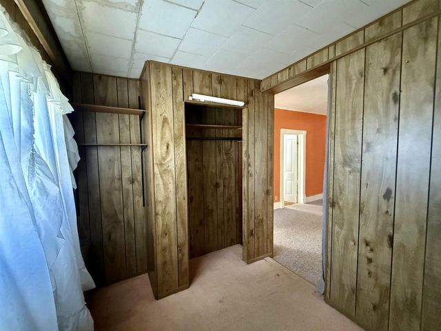 325 N WISCONSIN STREET, Berlin, WI 54923