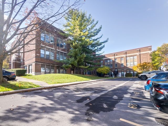 917 Madison Street 5, Syracuse, NY 13210