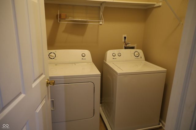 45 Golden Tree Lane, Indianapolis, IN 46227