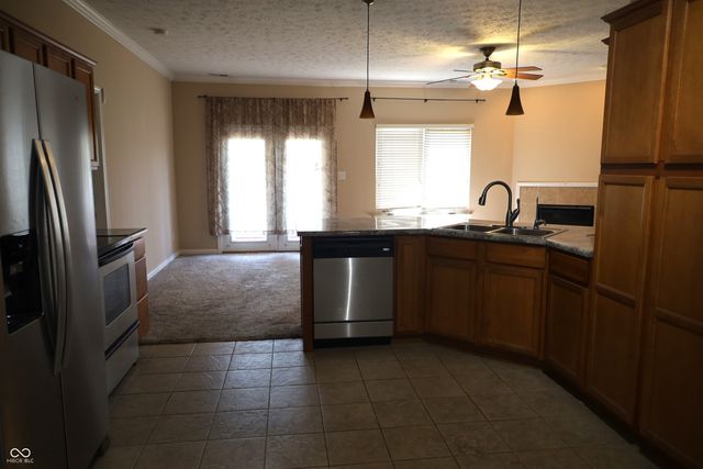 45 Golden Tree Lane, Indianapolis, IN 46227