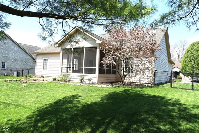 45 Golden Tree Lane, Indianapolis, IN 46227