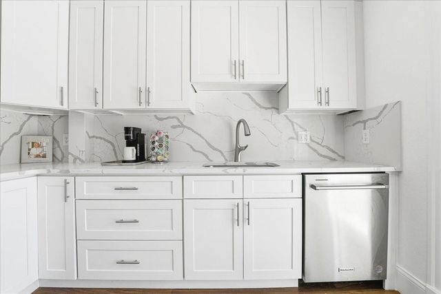 73 Hudson St, Milton, MA 02186