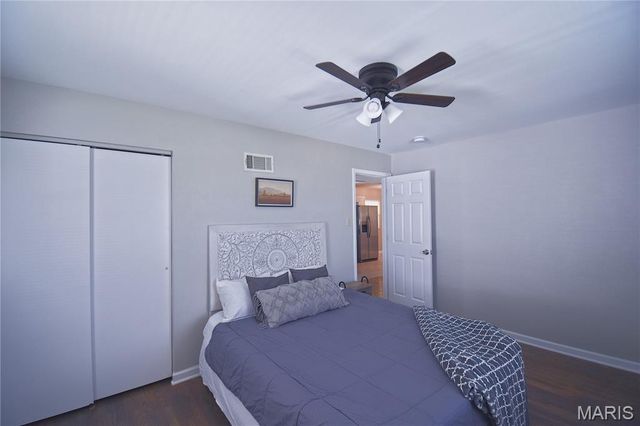7740 General Sherman Lane, St Louis, MO 63123