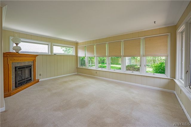 70 Westchester Rd, Amherst, NY 14221