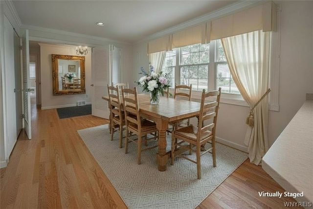 70 Westchester Rd, Amherst, NY 14221