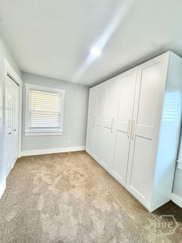 607 Dyches Drive, Savannah, GA 31406