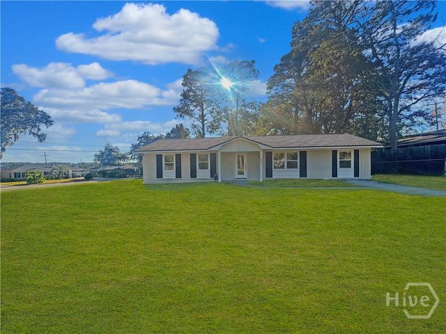 607 Dyches Drive, Savannah, GA 31406