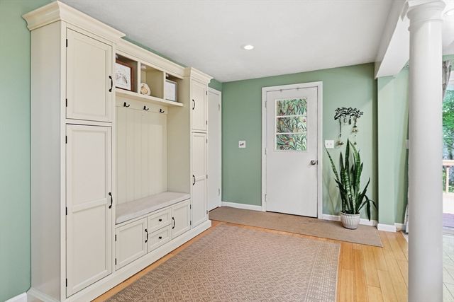 160 East St, South Hadley, MA 01075