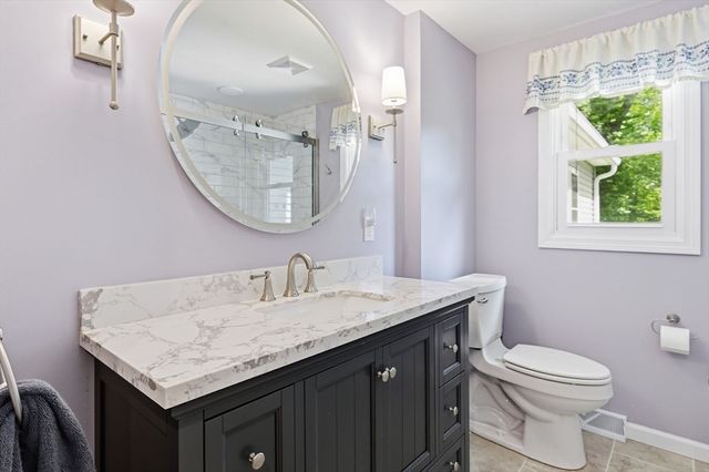 160 East St, South Hadley, MA 01075