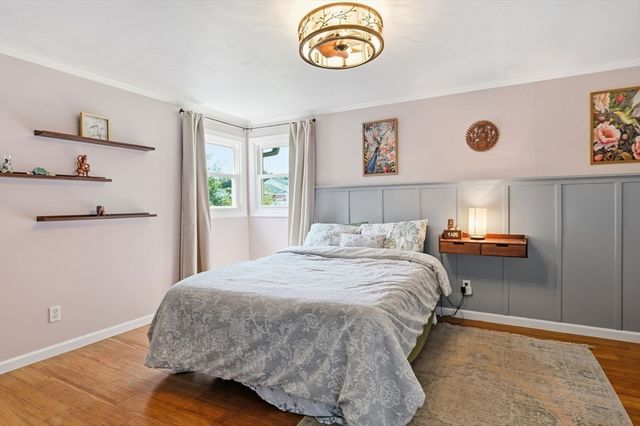 160 East St, South Hadley, MA 01075
