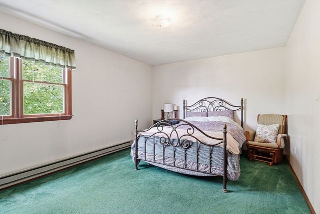160 East St, South Hadley, MA 01075