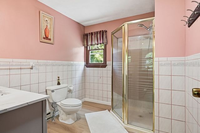 160 East St, South Hadley, MA 01075
