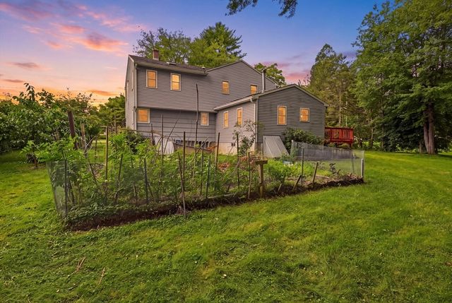 160 East St, South Hadley, MA 01075