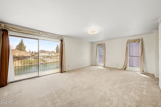 2031 W MADERO Avenue, Mesa, AZ 85202