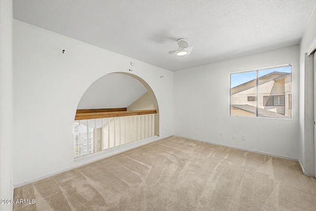 2031 W MADERO Avenue, Mesa, AZ 85202