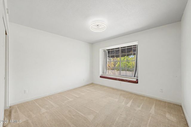 2031 W MADERO Avenue, Mesa, AZ 85202