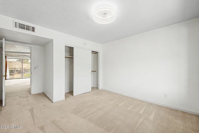 2031 W MADERO Avenue, Mesa, AZ 85202