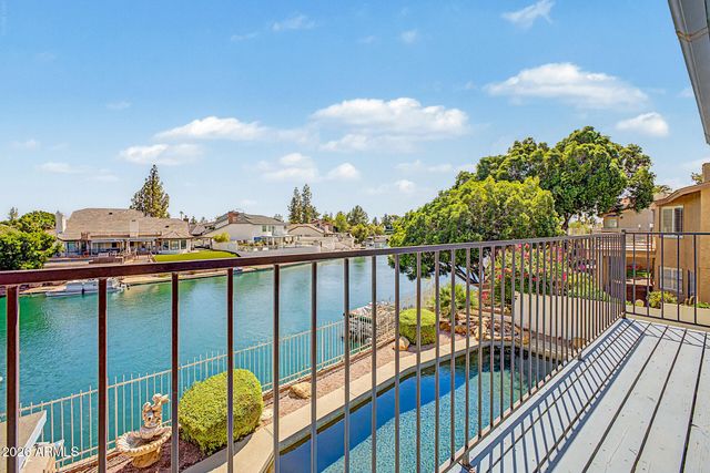 2031 W MADERO Avenue, Mesa, AZ 85202