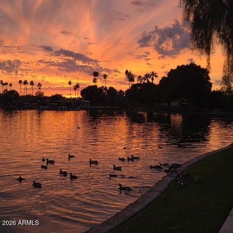 2031 W MADERO Avenue, Mesa, AZ 85202
