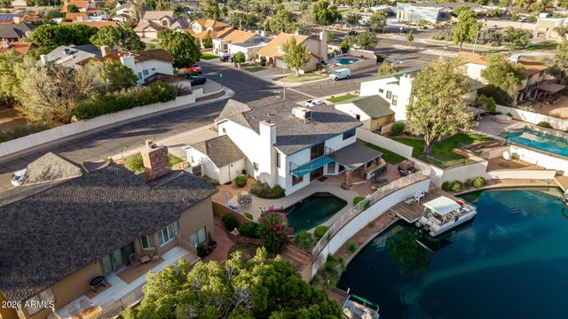 2031 W MADERO Avenue, Mesa, AZ 85202