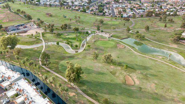 2031 W MADERO Avenue, Mesa, AZ 85202