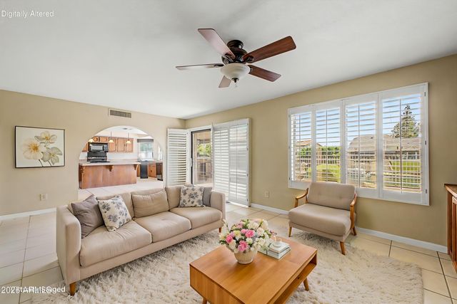 2031 W MADERO Avenue, Mesa, AZ 85202