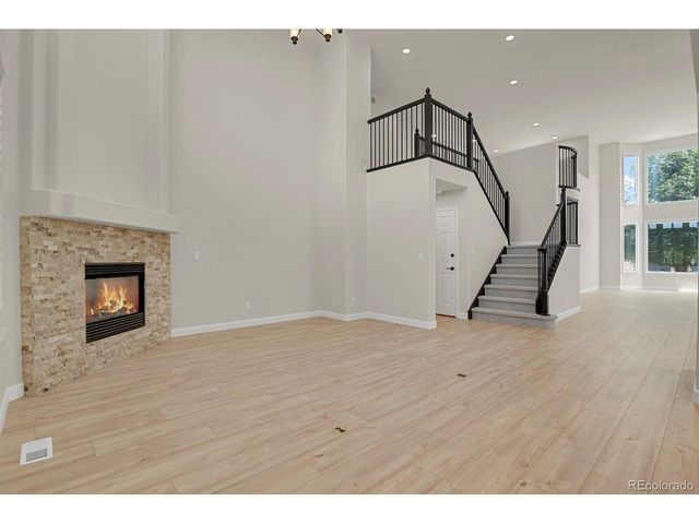 9267 S Cedar Hill Way, Lone Tree, CO 80124