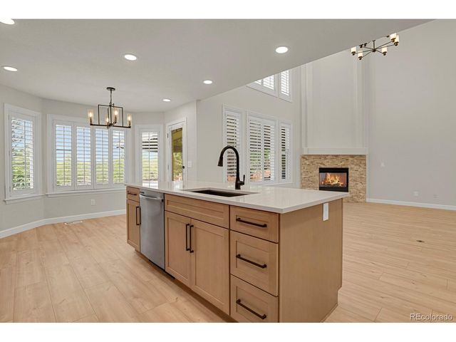 9267 S Cedar Hill Way, Lone Tree, CO 80124
