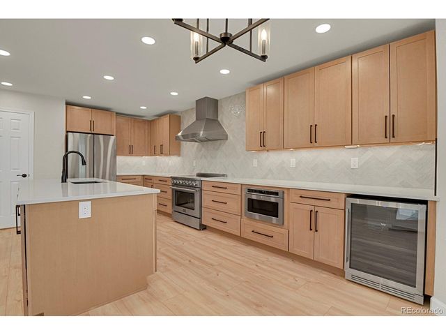 9267 S Cedar Hill Way, Lone Tree, CO 80124