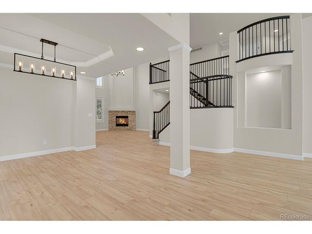 9267 S Cedar Hill Way, Lone Tree, CO 80124