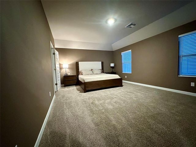 9049 NW 149th Street, Yukon, OK 73099