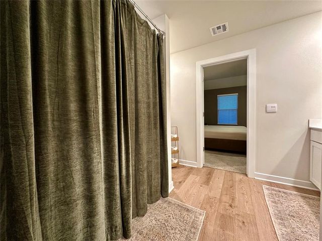 9049 NW 149th Street, Yukon, OK 73099