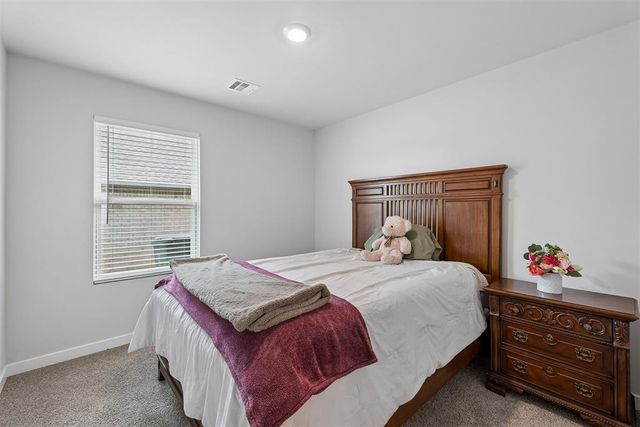 9049 NW 149th Street, Yukon, OK 73099