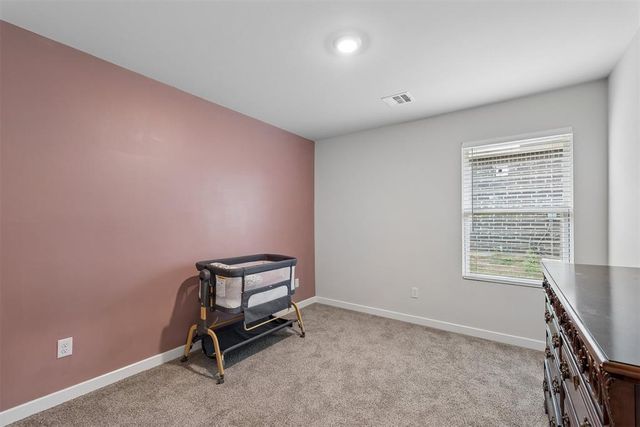 9049 NW 149th Street, Yukon, OK 73099