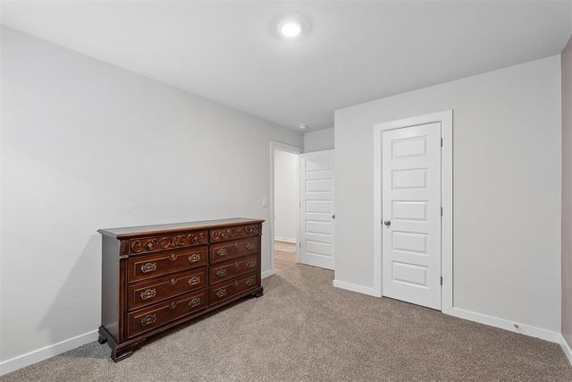 9049 NW 149th Street, Yukon, OK 73099
