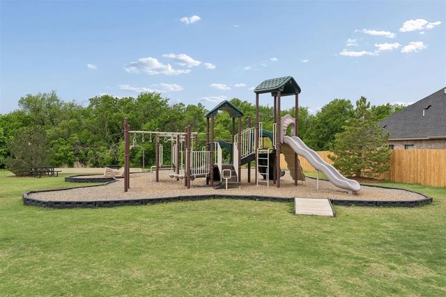 9049 NW 149th Street, Yukon, OK 73099