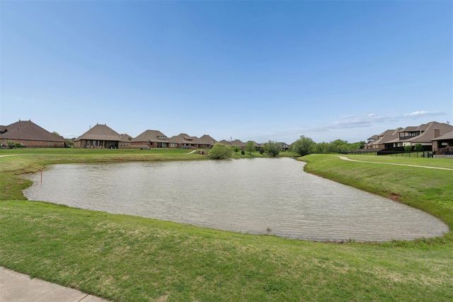 9049 NW 149th Street, Yukon, OK 73099