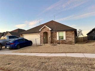 9049 NW 149th Street, Yukon, OK 73099