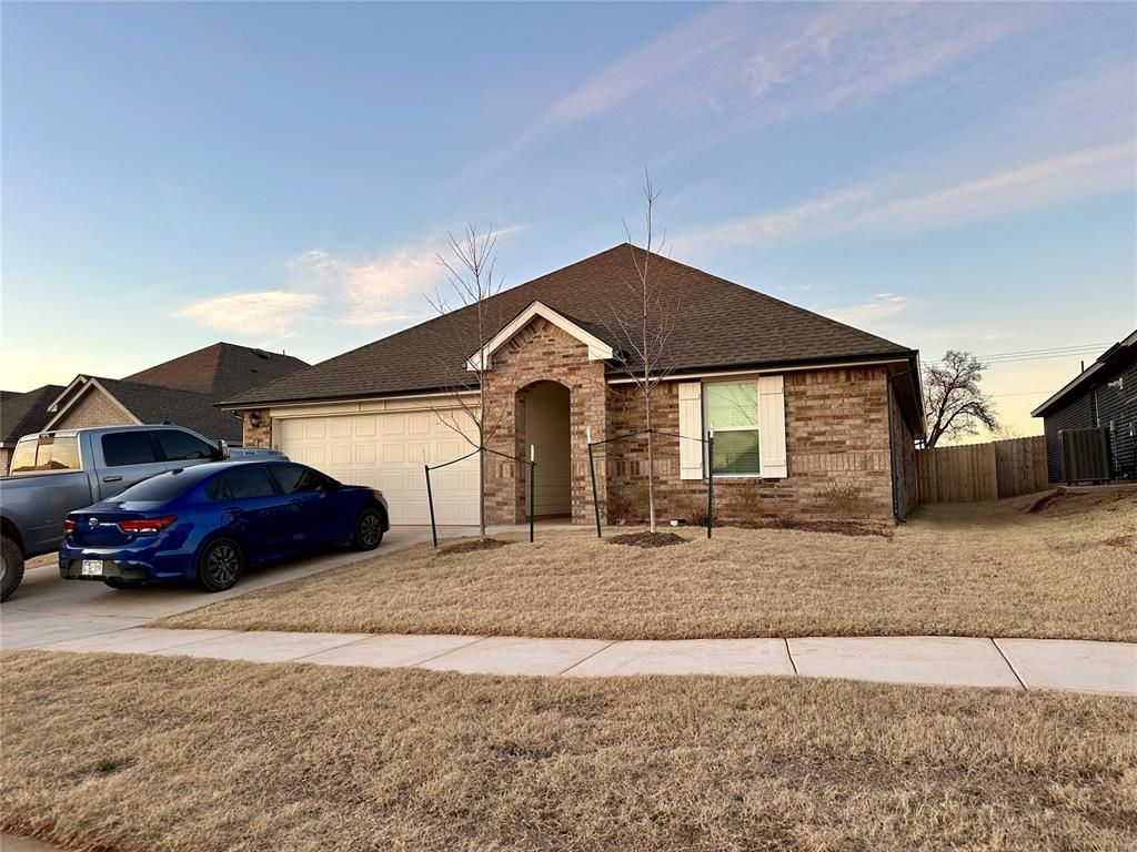9049 NW 149th Street, Yukon, OK 73099
