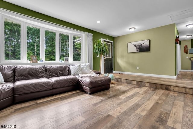 196 Asbury Anderson Road, Franklin Twp., NJ 08802