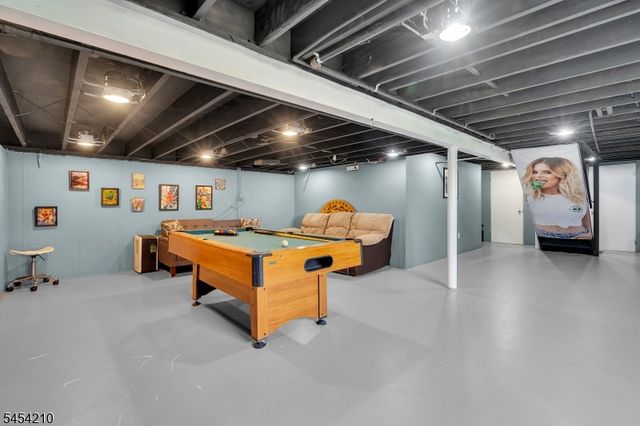 196 Asbury Anderson Road, Franklin Twp., NJ 08802