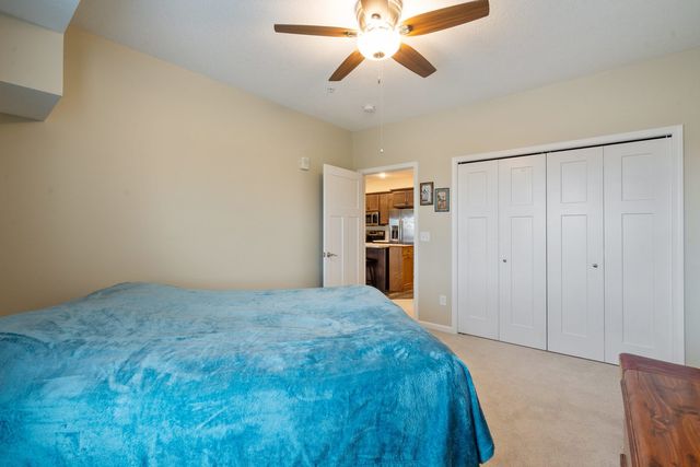 2592 Middle Road 208, Bettendorf, IA 52722