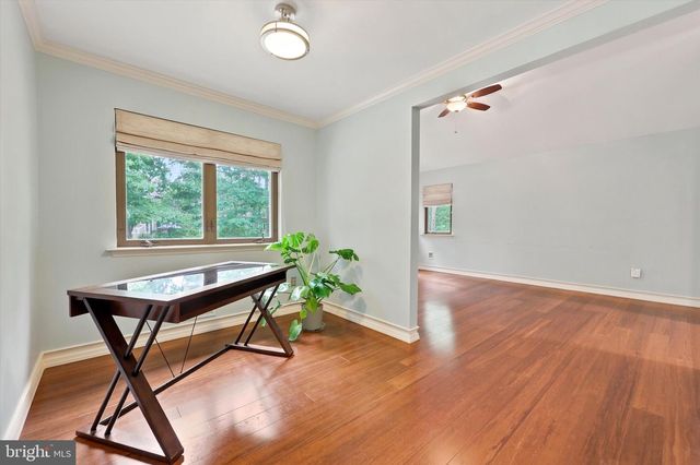 54 SUGARHILL RD, Manahawkin, NJ 08050