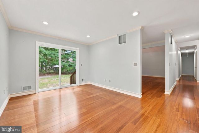 54 SUGARHILL RD, Manahawkin, NJ 08050