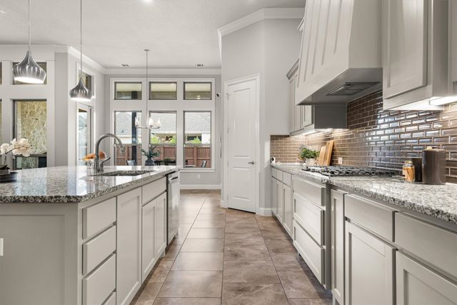 329 Nora Lane, Argyle, TX 76226