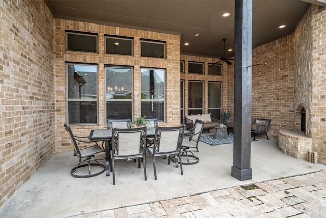 329 Nora Lane, Argyle, TX 76226