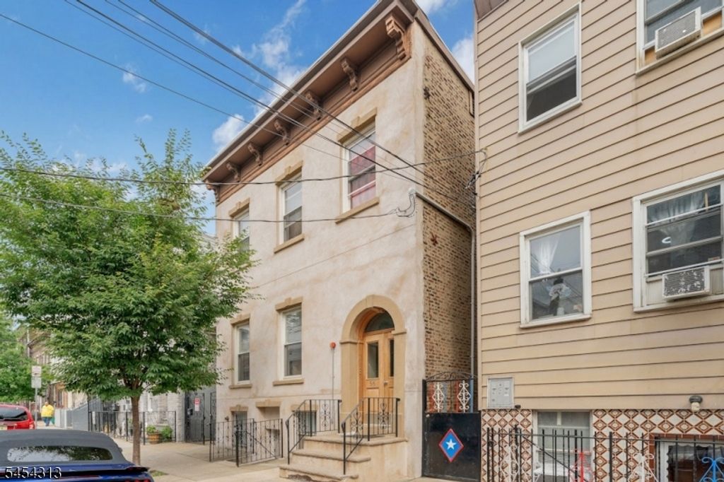 56 Madison St, Newark City, NJ 07105 — exterior